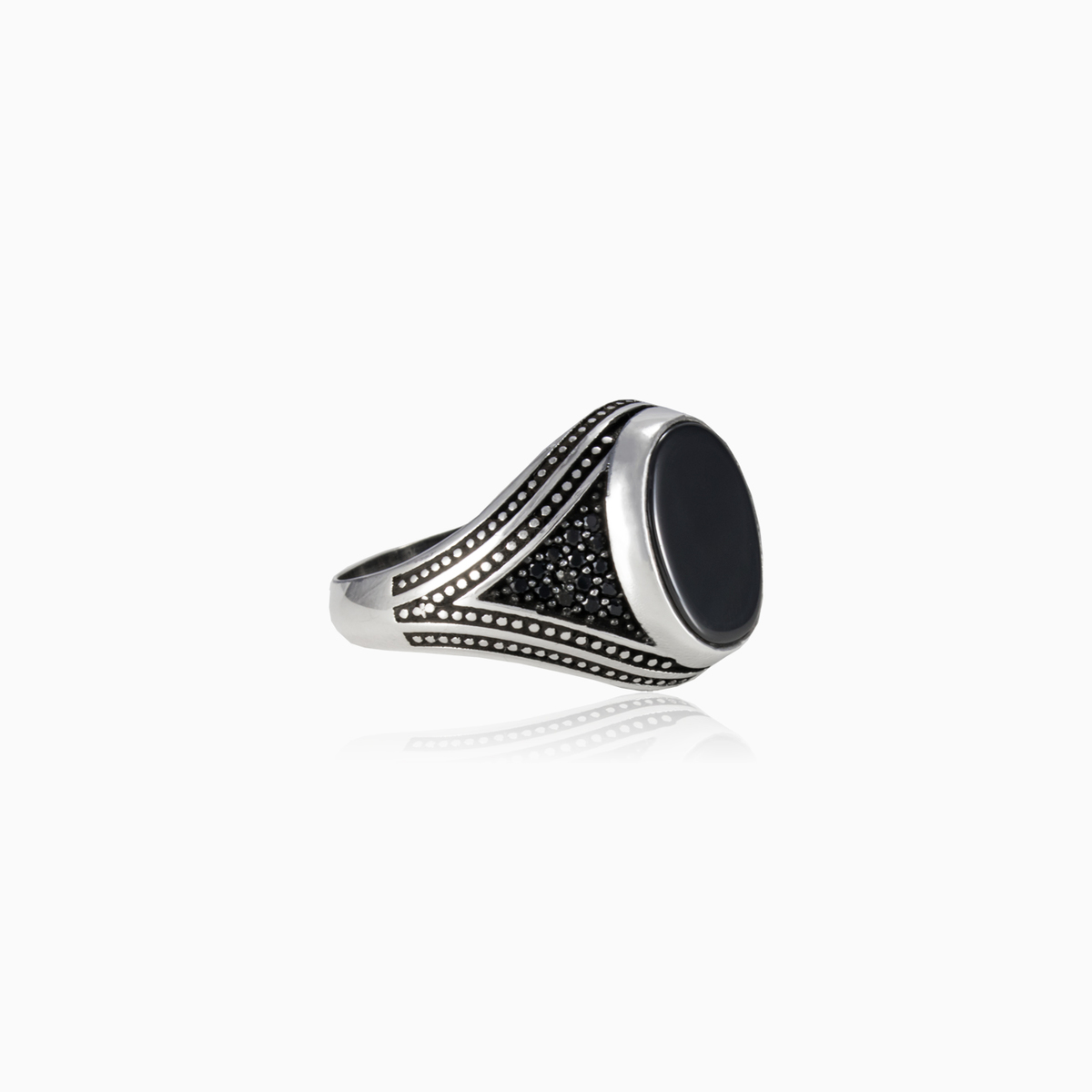 Ovaler schwarzer Onyxring unisex Ringe Detallado N.2