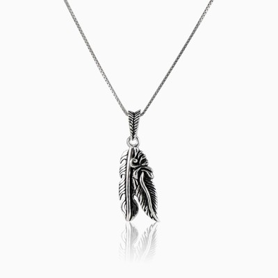Native feathers man Pendants Simbólico