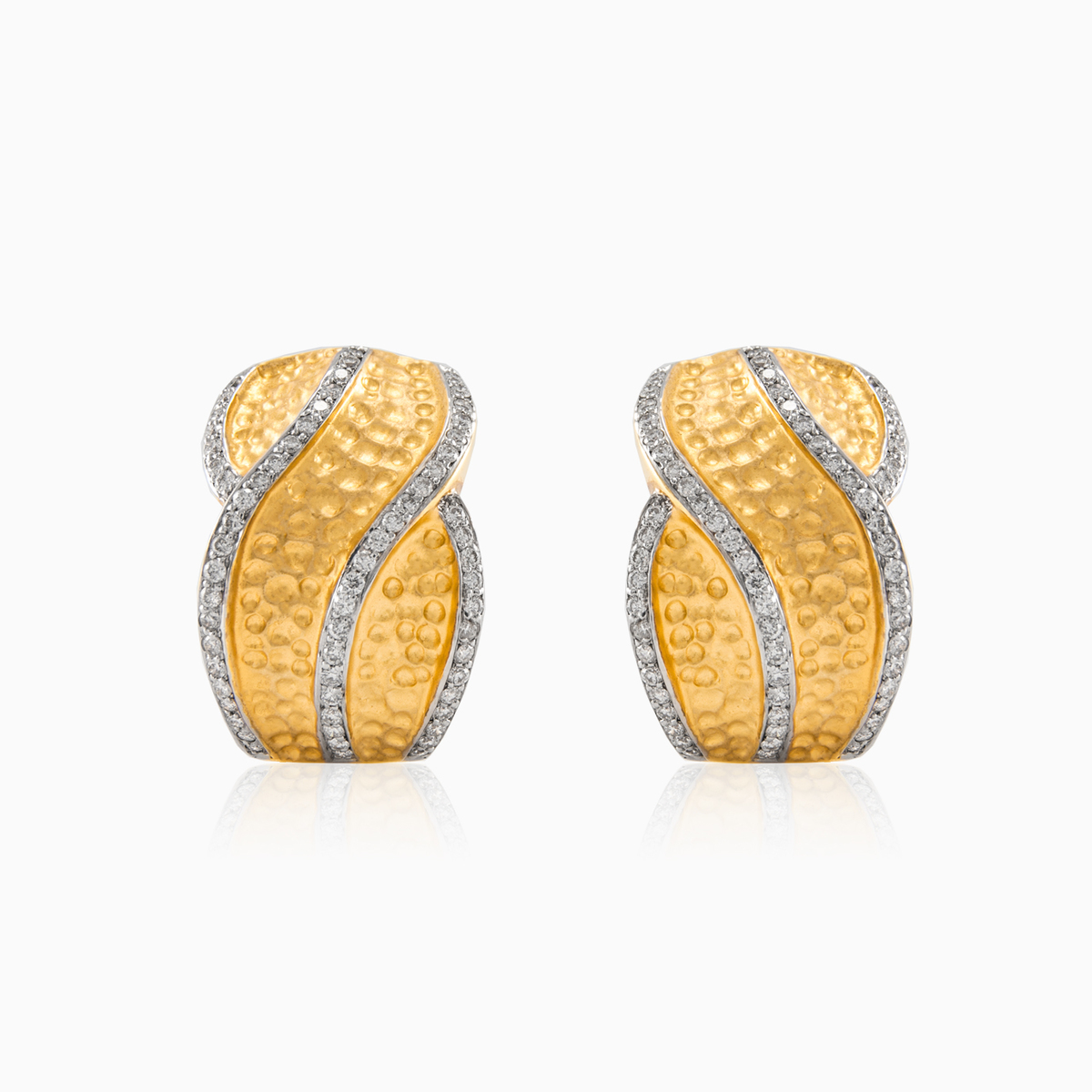 Gewellte Ohrringe aus Gelbgold Frauen Ohrringe Brillantino N.1