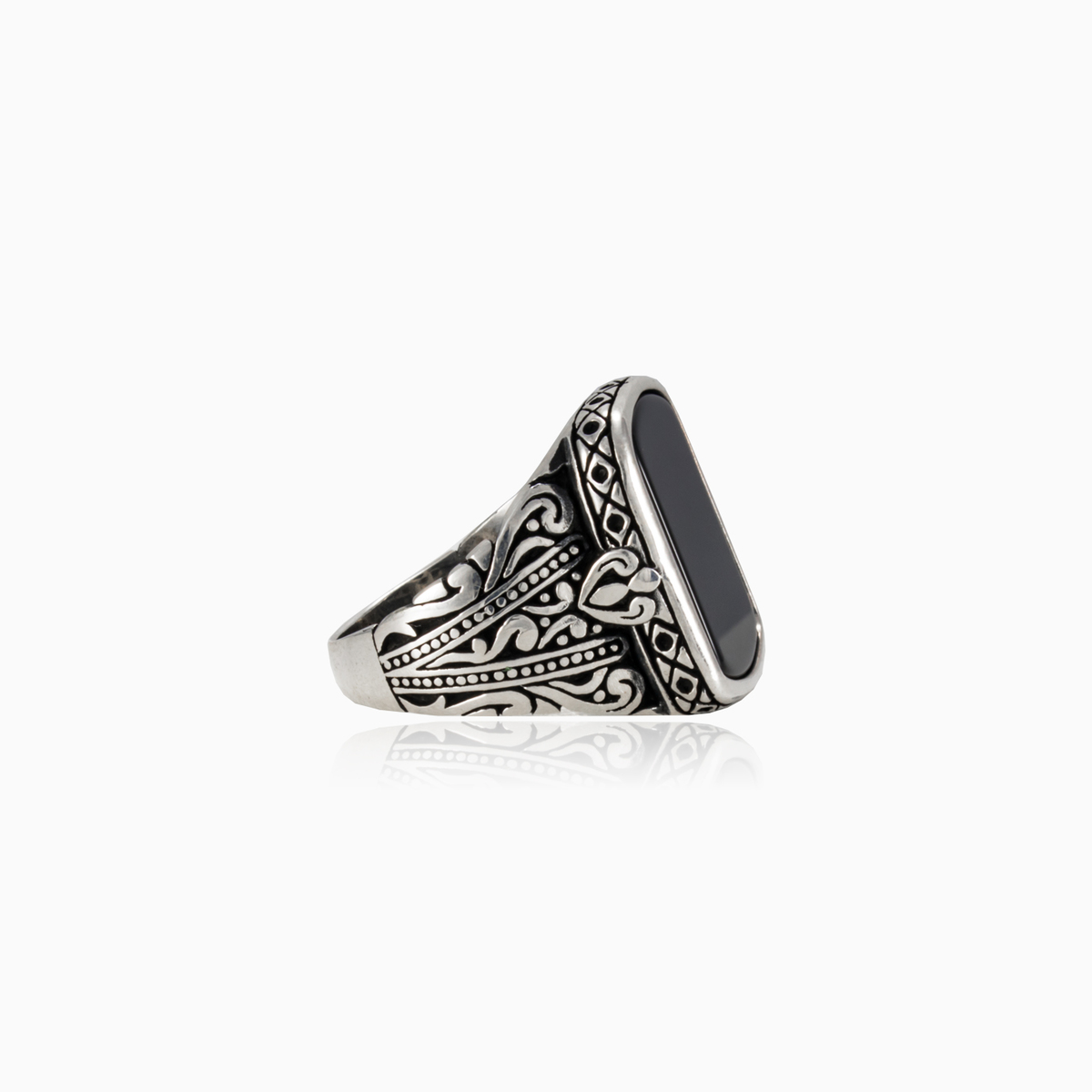 Bel onyx ring unisex Rings Palmyra N.2