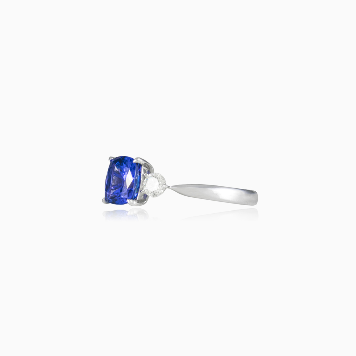 Kissengeschnittener Tansanit-Ring Frauen Verlobungsringe Brillantino N.2