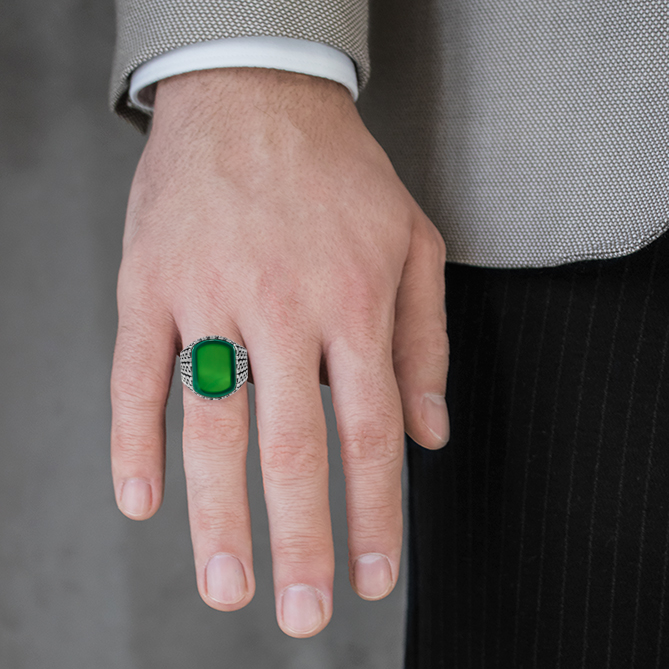 Verketteter Jade-Ring Männer Ringe Detallado N.3