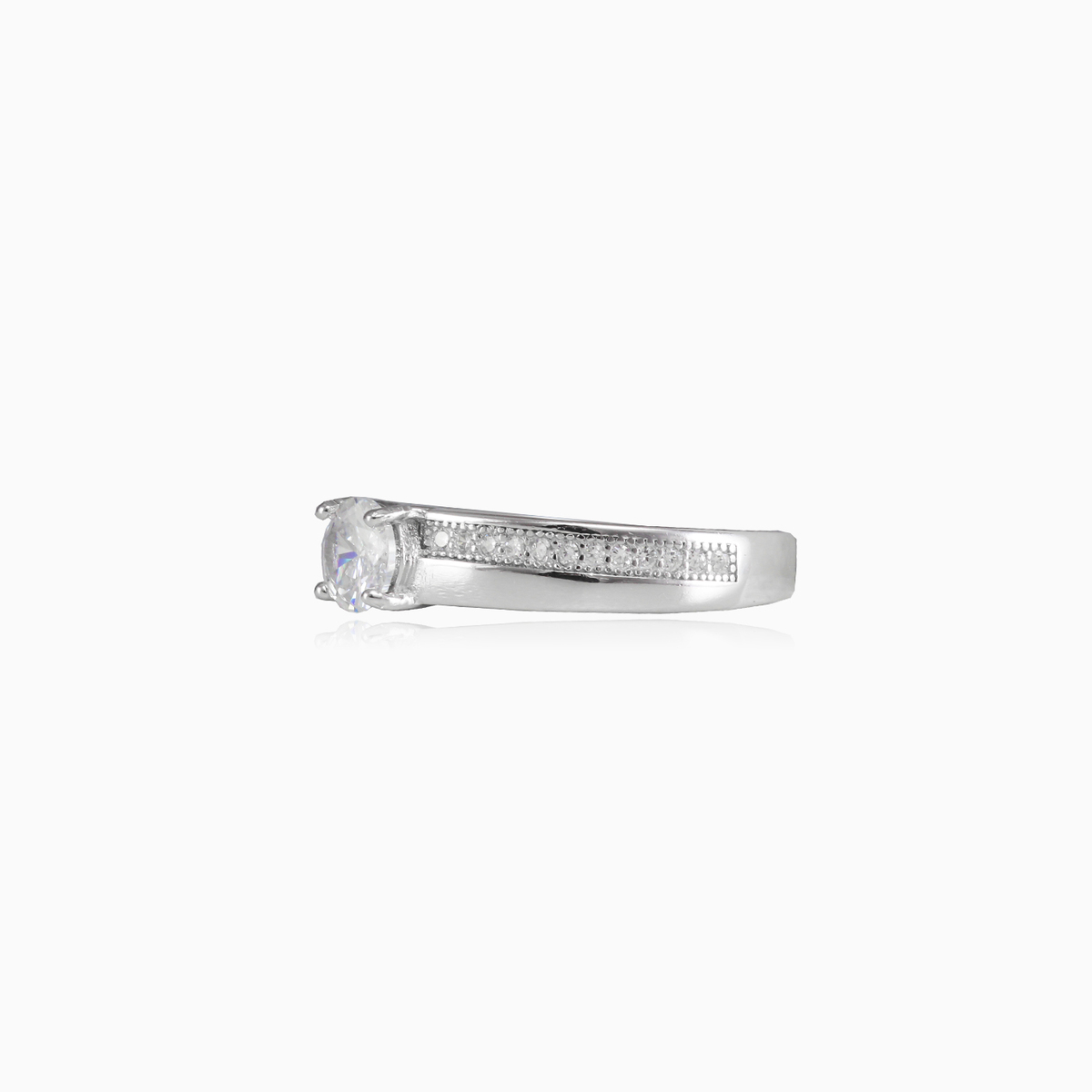 Unique accent ring woman Engagement rings Shine bright N.2