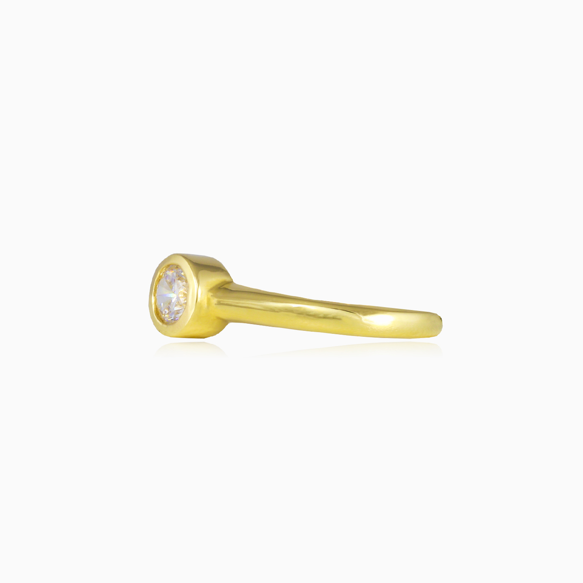 Classic bezel set yellow gold ring woman Engagement rings Lustrous N.2