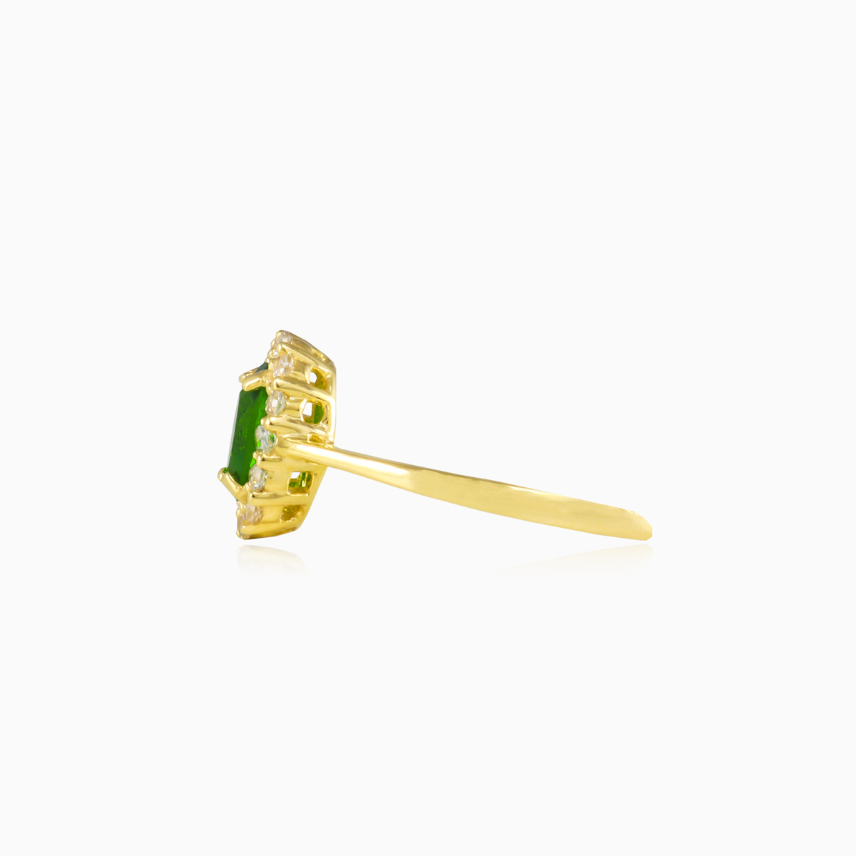 Oval green quartz halo gold ring Женские Помолвочные кольца Royal N.2