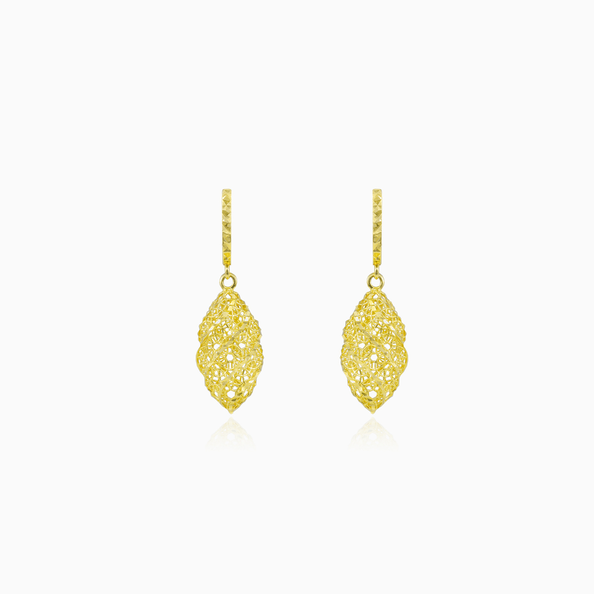 Filigrane Gold-Ohrringe zum Baumeln Frauen Ohrringe Lustrous N.1