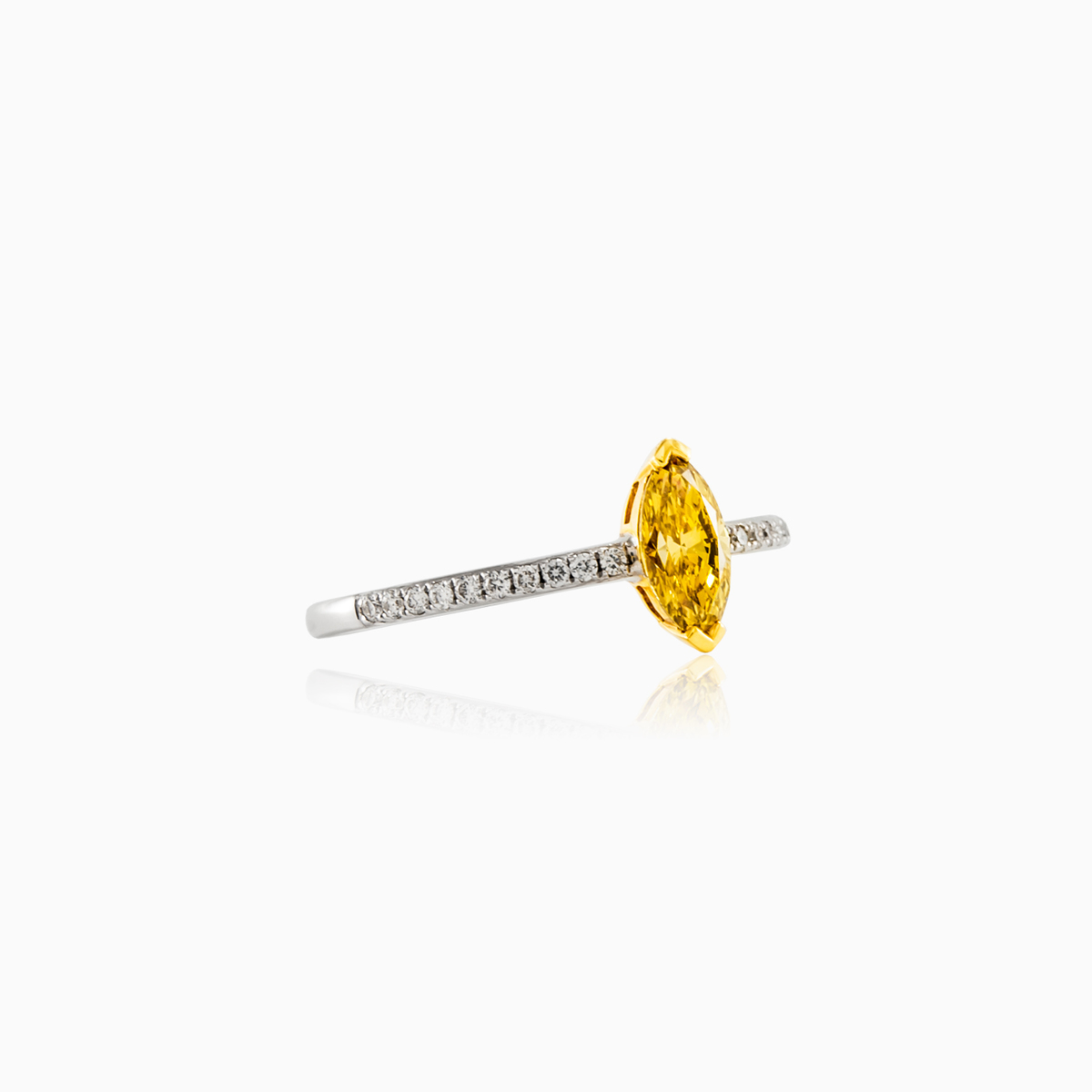 Anillo de compromiso de diamante amarillo marquesa mujer Anillos de compromiso Brillantino N.2
